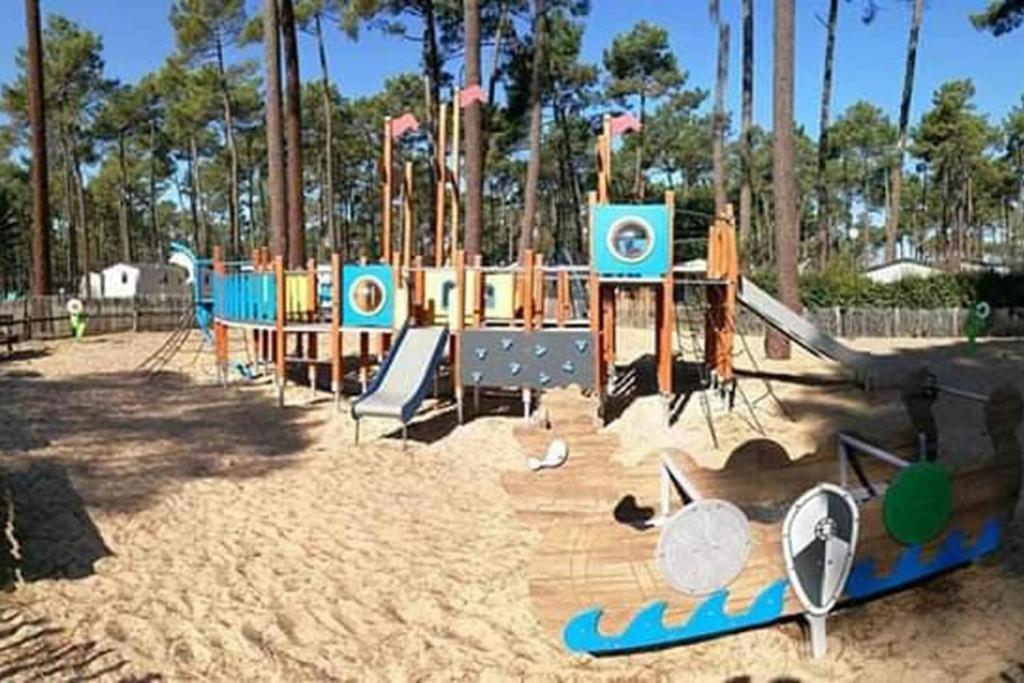 Mobil Home Rainbow, Camping Les Dunes De Contis Saint-Julien-en-Born Exterior foto